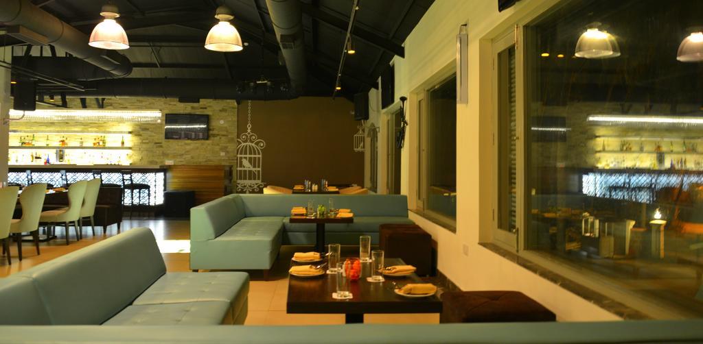 Bay 15 Hotel Panaji Buitenkant foto
