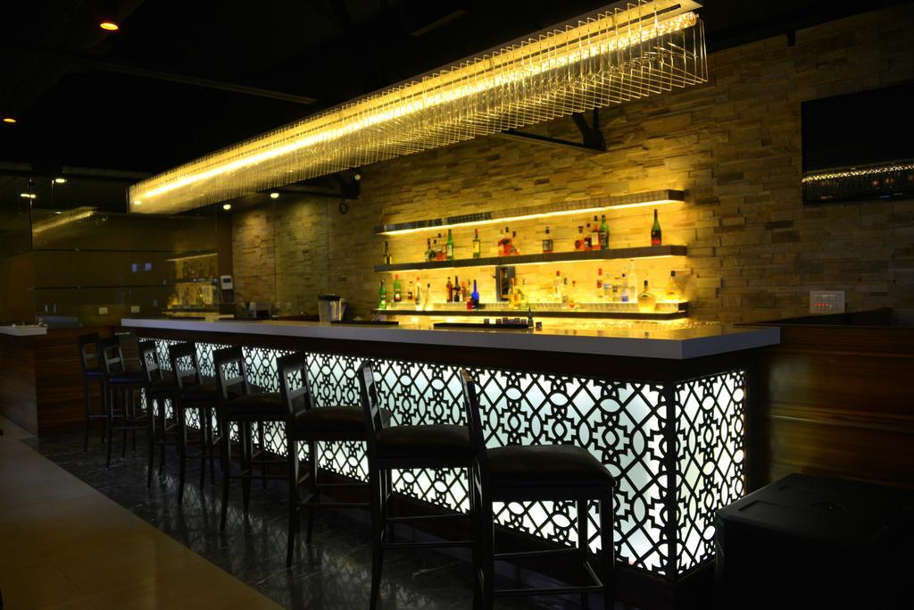 Bay 15 Hotel Panaji Buitenkant foto