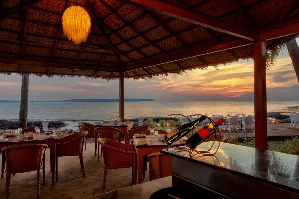 Bay 15 Hotel Panaji Buitenkant foto